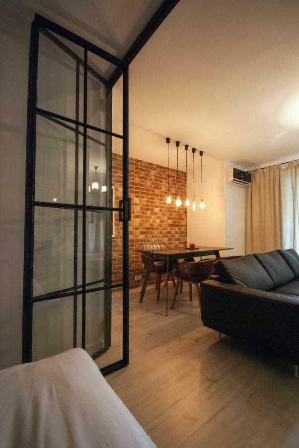 Retro Midtown Apartment Букурещ Екстериор снимка